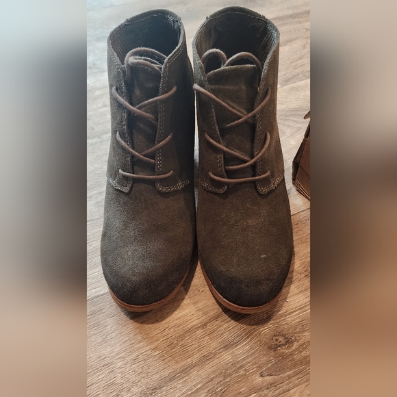 Tom's suede boots👢 - Picture 8 of 8